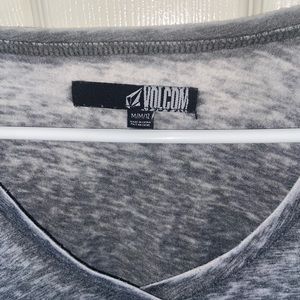 Volcom shirt